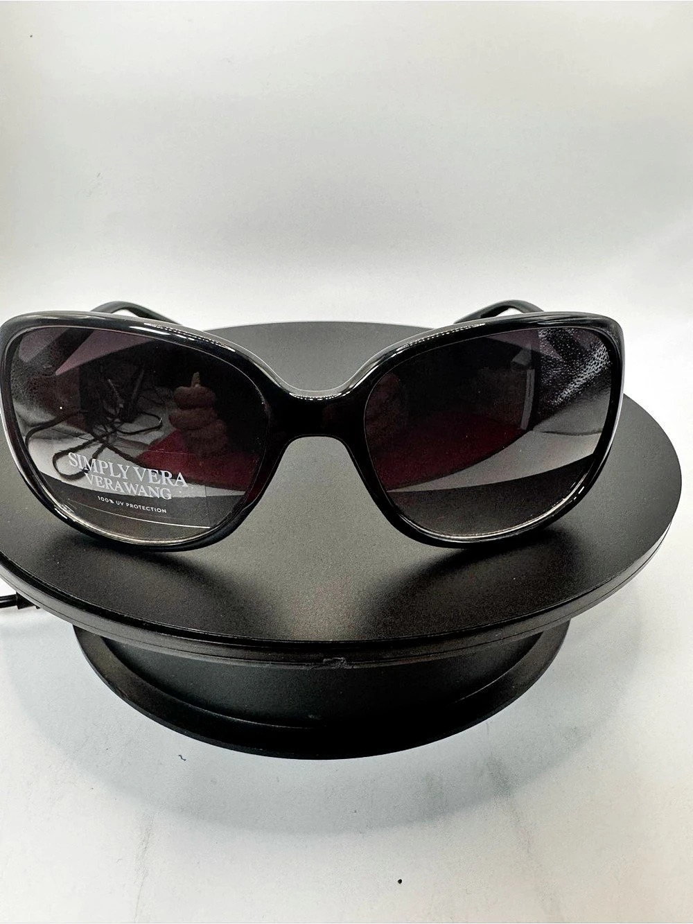 Simply Vera Wang WSV81SG01 Black Sunglasses
